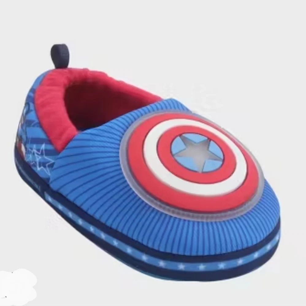 Captain America Light Up Slippers - Blue and Red